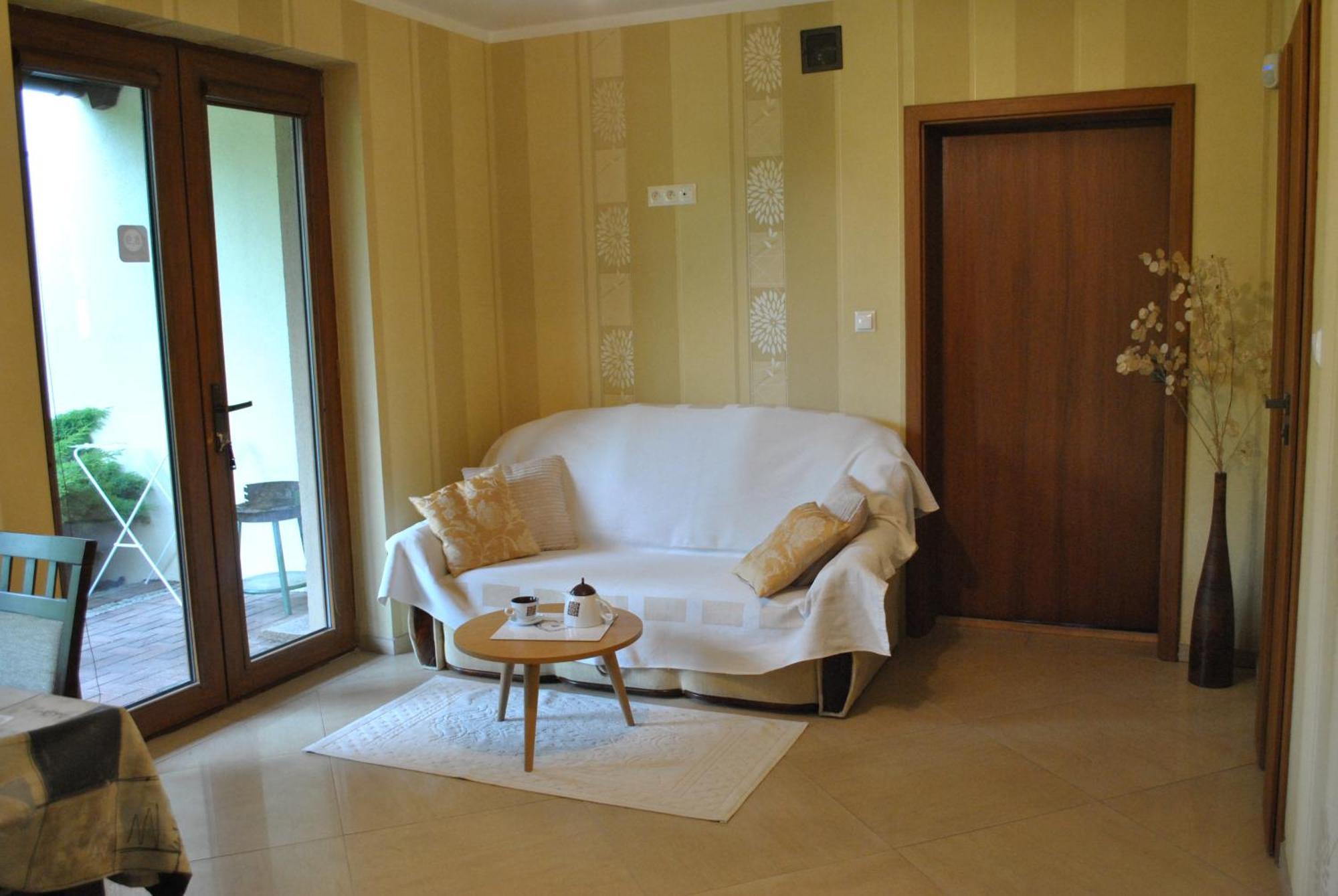 Niemcz Apartament Wita מראה חיצוני תמונה